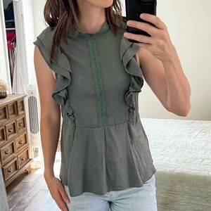 Savanna Jane Green Ruffled Lace Sleeveless Top